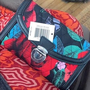Vera Bradley ultimate Wallet